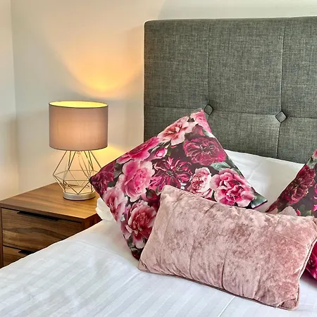 Icona 18 - City Centre * York
